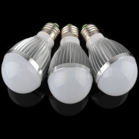 Žárovka LED 9W, E27 slouží k náhradě klasické žárovky 70W,. Barva světla čistá bílá. Cena je za kus při odběru tří kusů.